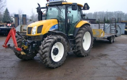 dieplader oprijwagen new holland tm100 oprijkar